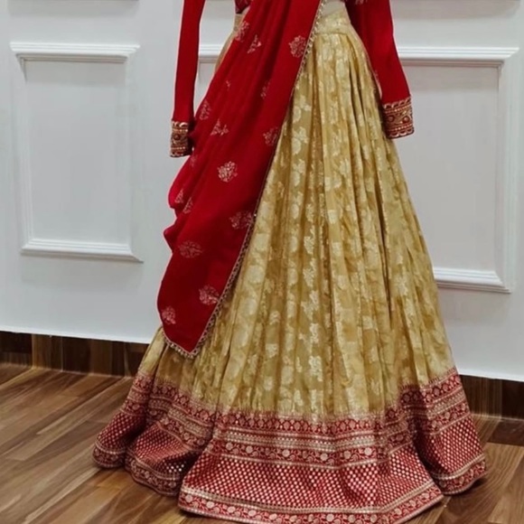 Indian bridal lehenga